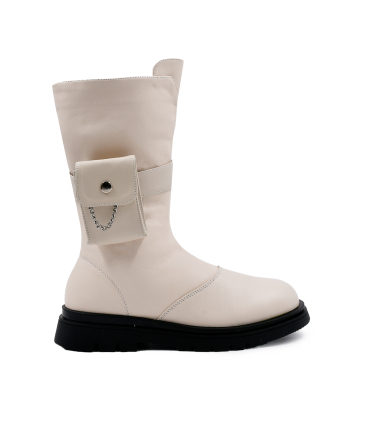 بوت چرم کرمی نومینو مدل جیب بغل Nominoo leather boots