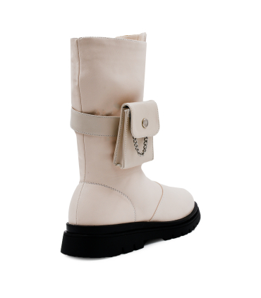 بوت چرم کرمی نومینو مدل جیب بغل Nominoo leather boots