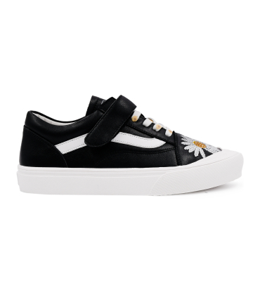 کفش مشکی راحتی تیوکید طرح گلدار بندی Tiyookid casual shoes