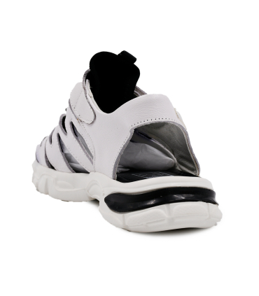 صندل سفید جلوبسته نومینو چسبی Nominoo White comfort sandals