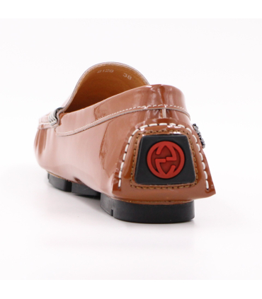 کفش لوفر گوچی با رویه چرم قهوهای براق Gucci Loafer Shoes