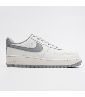 کتانی زنانه نایک ایر فورس 1 سفید Nike Air Force 1 Sneakers