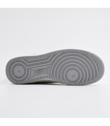 کتانی زنانه نایک ایر فورس 1 سفید Nike Air Force 1 Sneakers