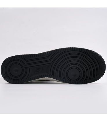 کفش کتانی نایک ایر فورس سفید مشکی Air Force 1 Low Sneakers