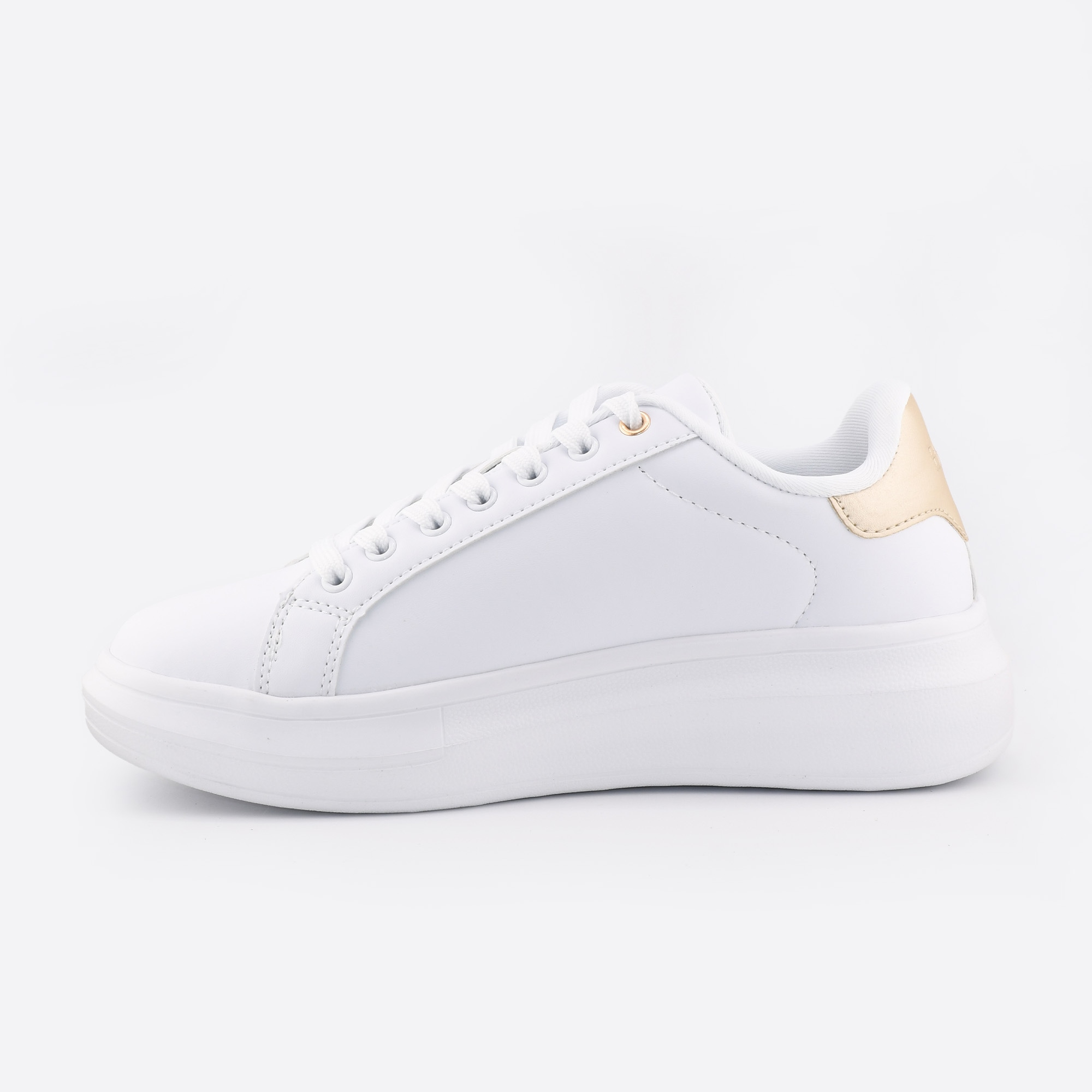 کفش کتانی Beverly Hills Polo Club مدل Classic White | طراحی شیک و راحتی بینظیر