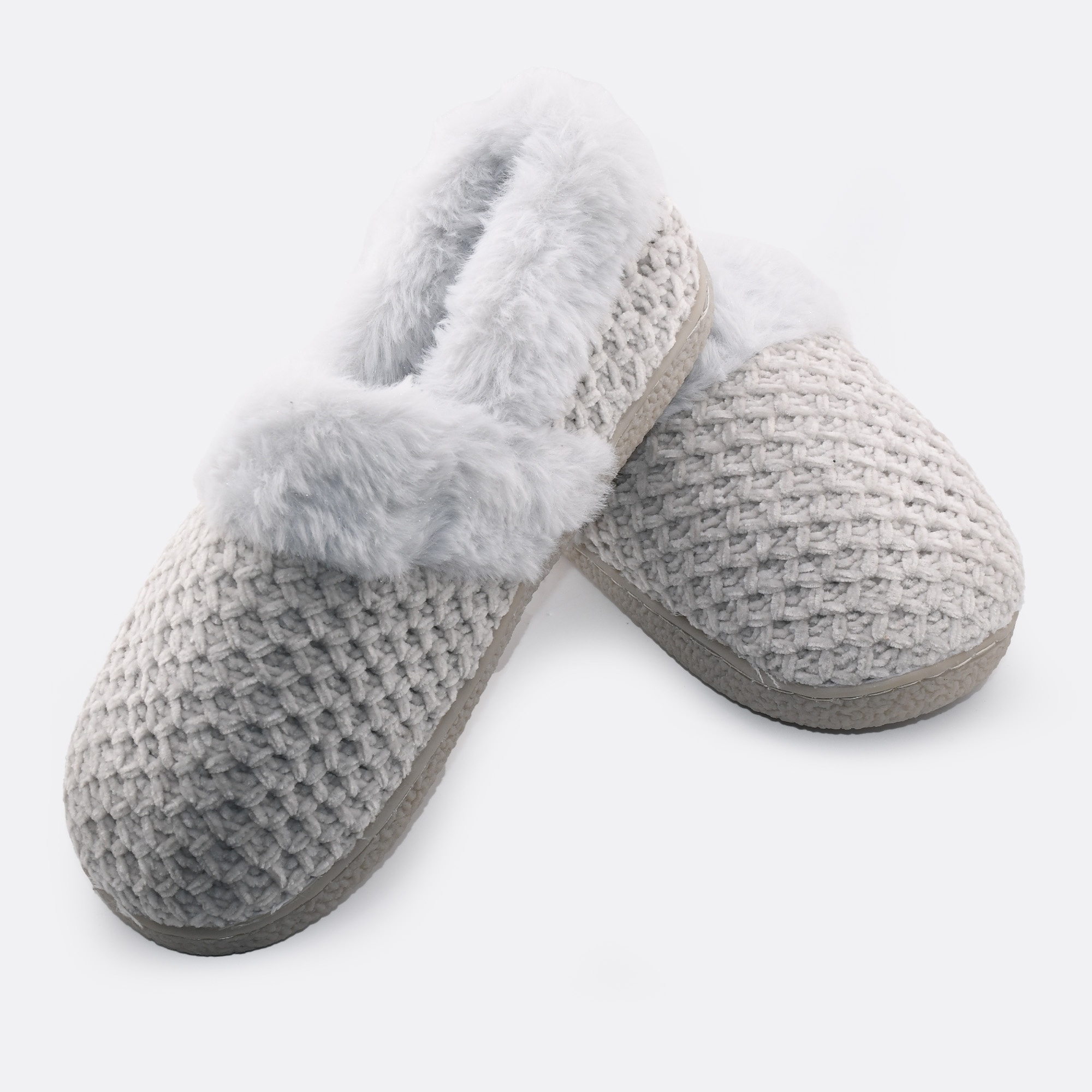 پاپوش روفرشی زنانه TissAiA مدل بافتنی طوسی با آستر پشمی و طراحی ساده و شیک