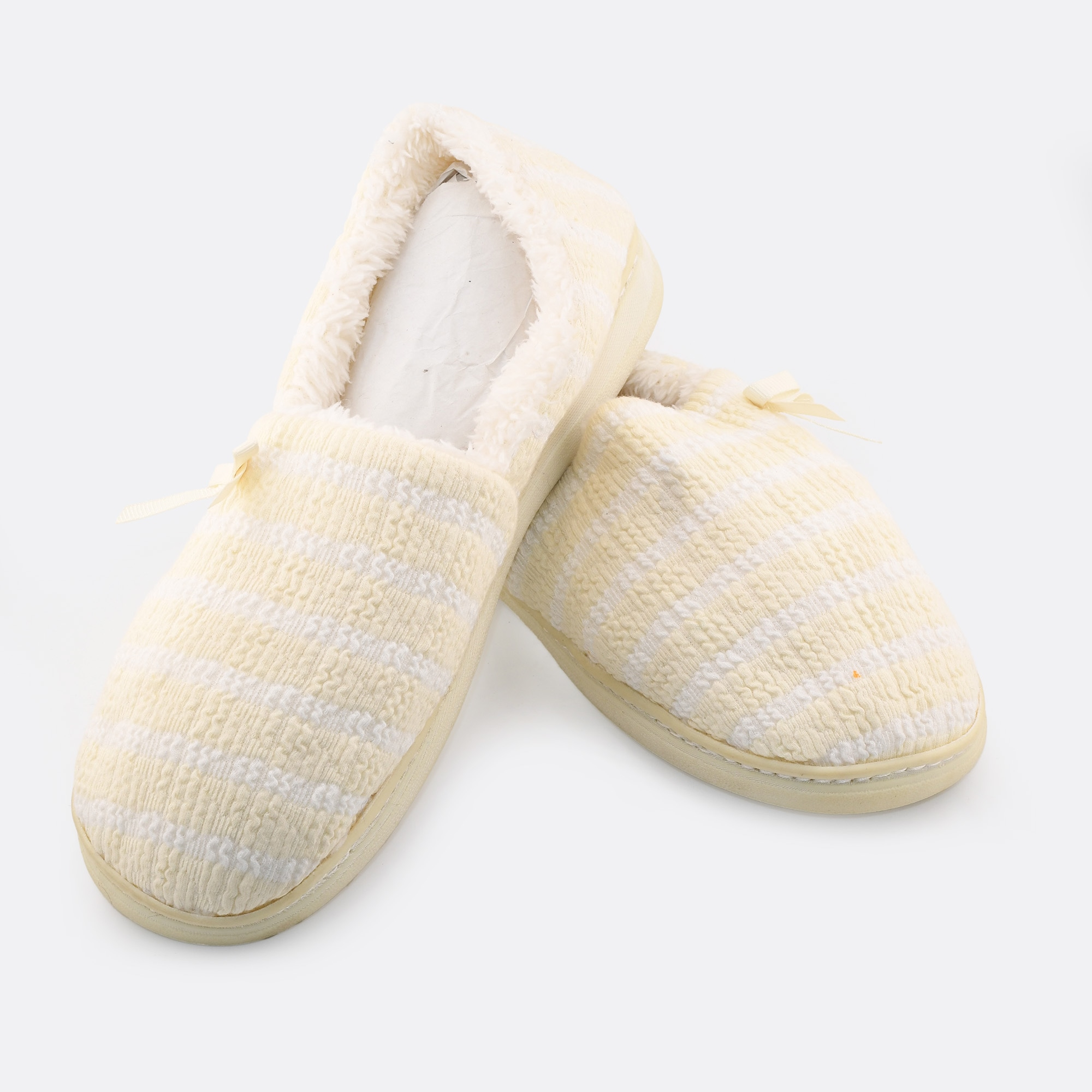 پاپوش TissAiA مدل خزدار کرم با رویه نرم و آستر گرم