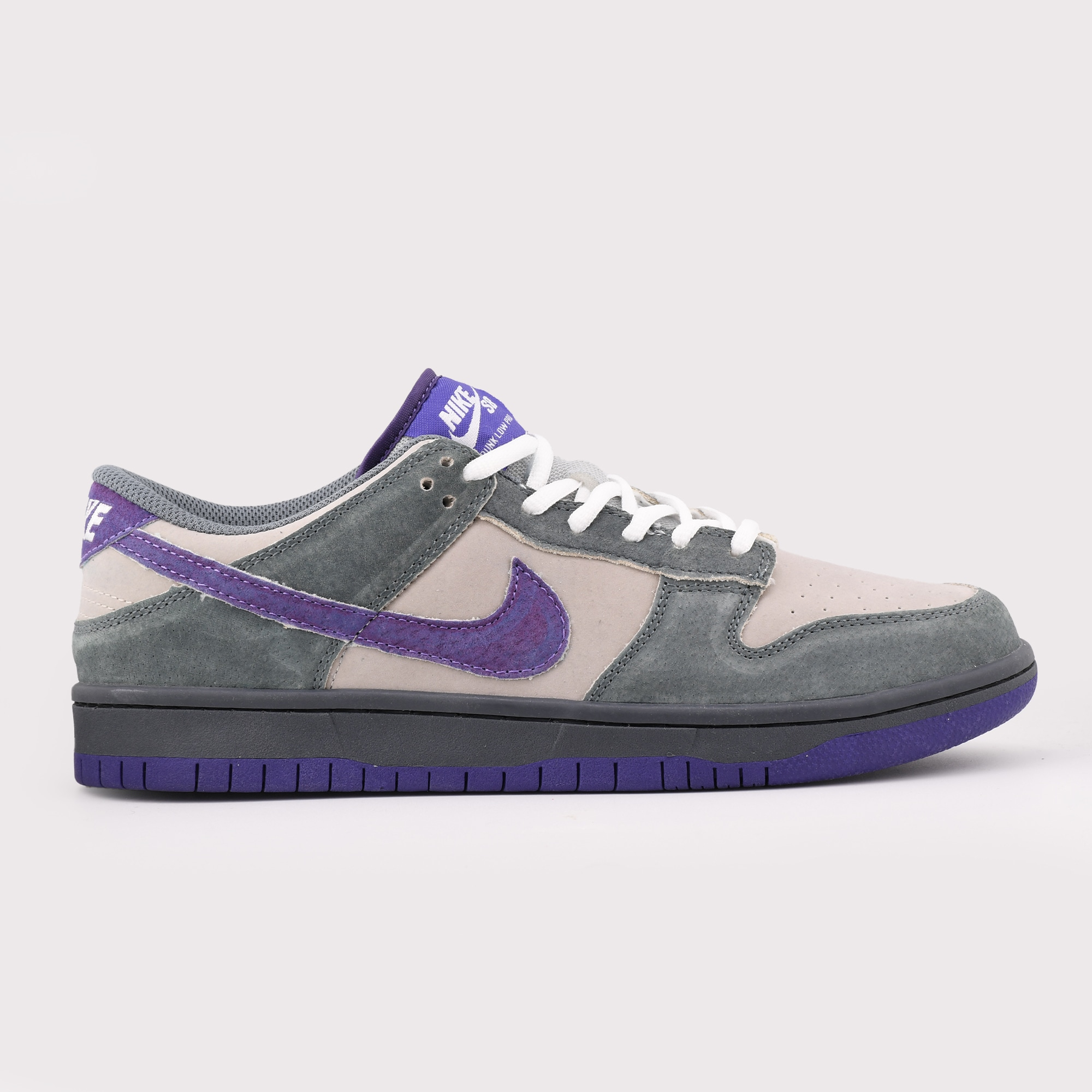 کفش نایک SB دانک لو بنفش | Nike SB Dunk Low Purple Pigeon