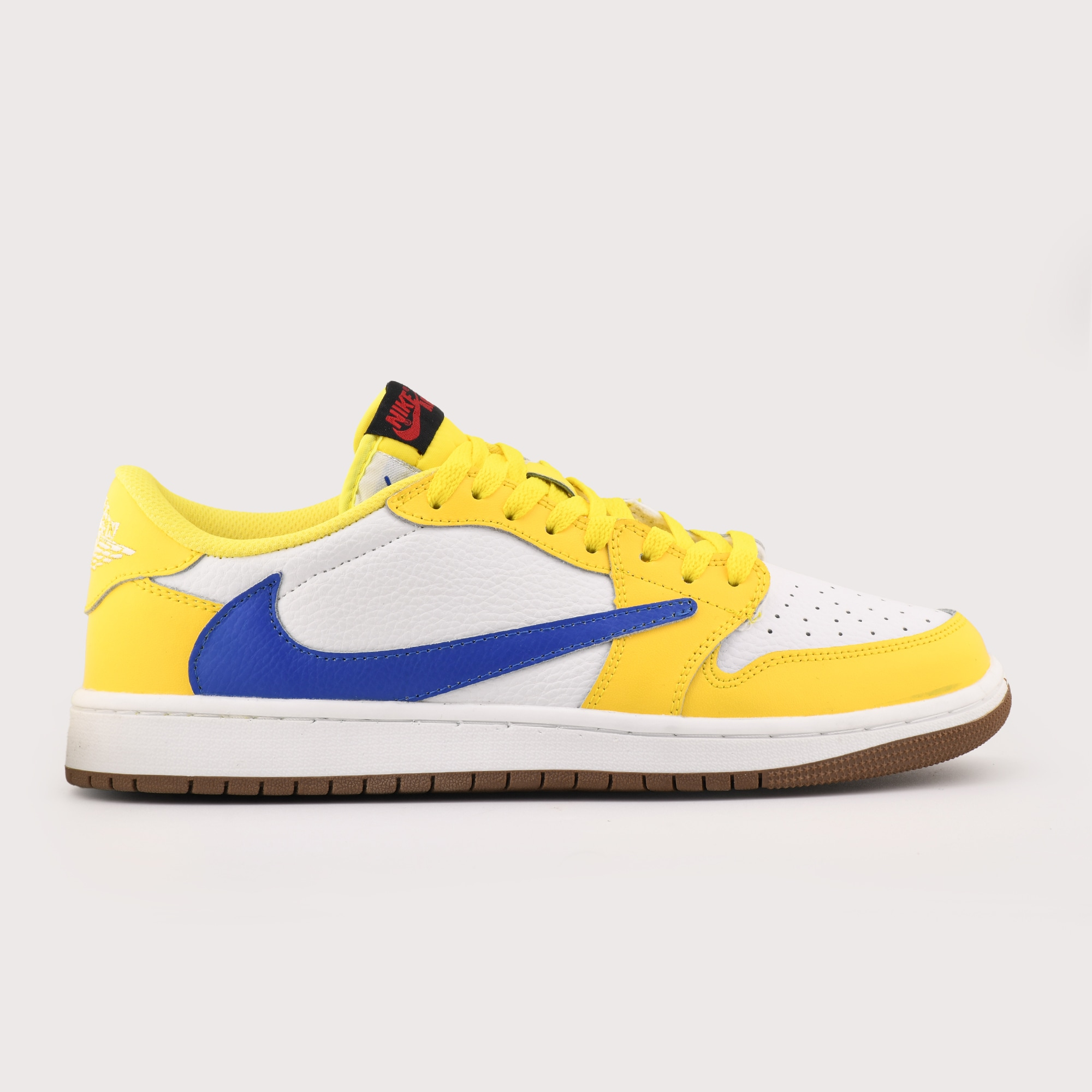 کفش جردن ۱ تراویس اسکات کانری | Air Jordan 1 Low OG SP x Travis Scott