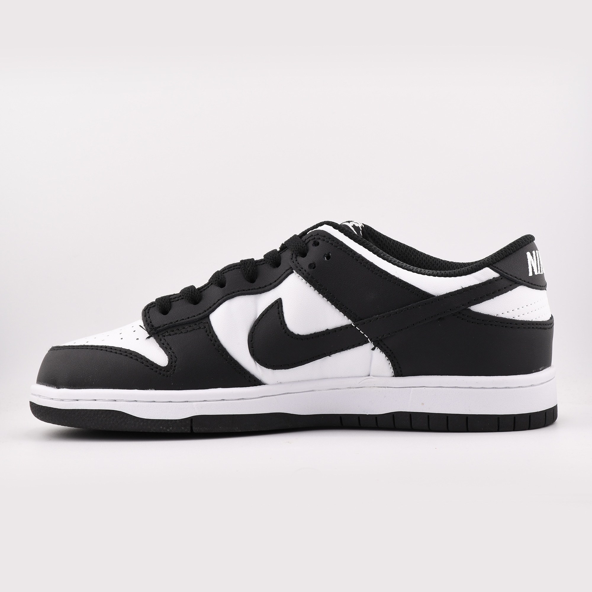 کفش نایک SB دانک لو سفید مشکی | Nike SB Dunk Low Retro Panda