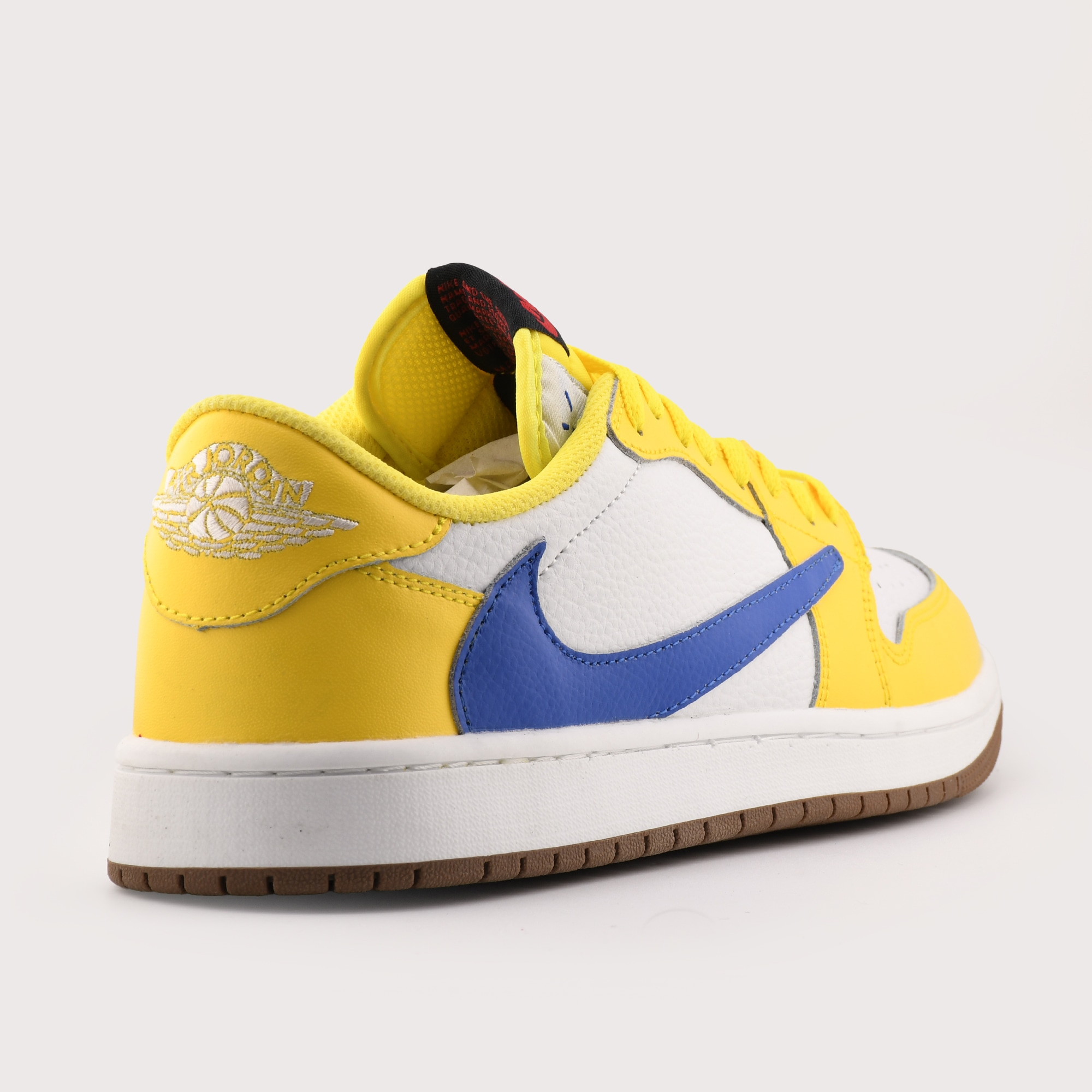 کفش جردن ۱ تراویس اسکات کانری | Air Jordan 1 Low OG SP x Travis Scott