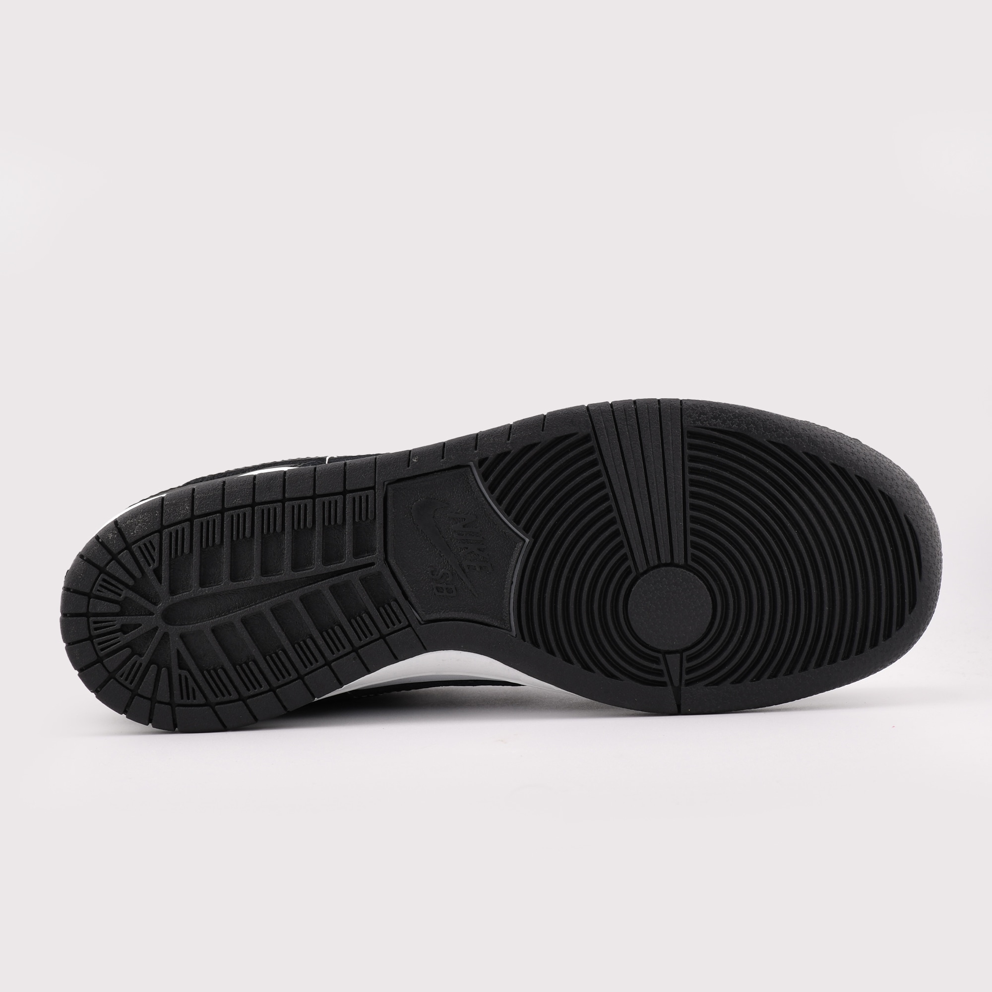 کفش نایک SB دانک لو سفید مشکی | Nike SB Dunk Low Retro Panda