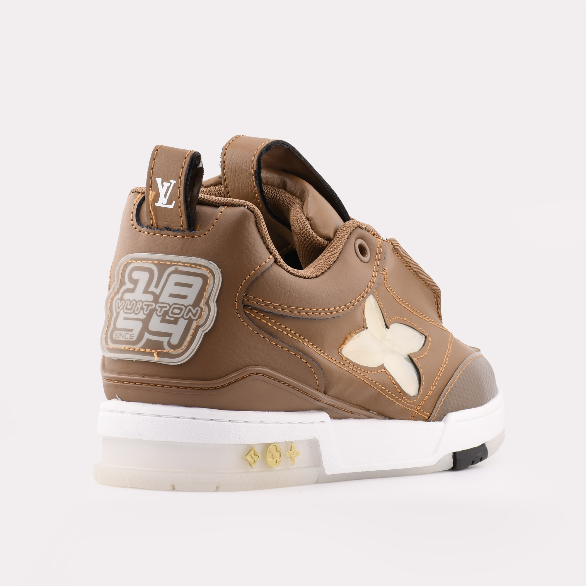 کفش اسنیکر Louis Vuitton مدل LV Skate رنگ قهوهای | شیک و اورجینال