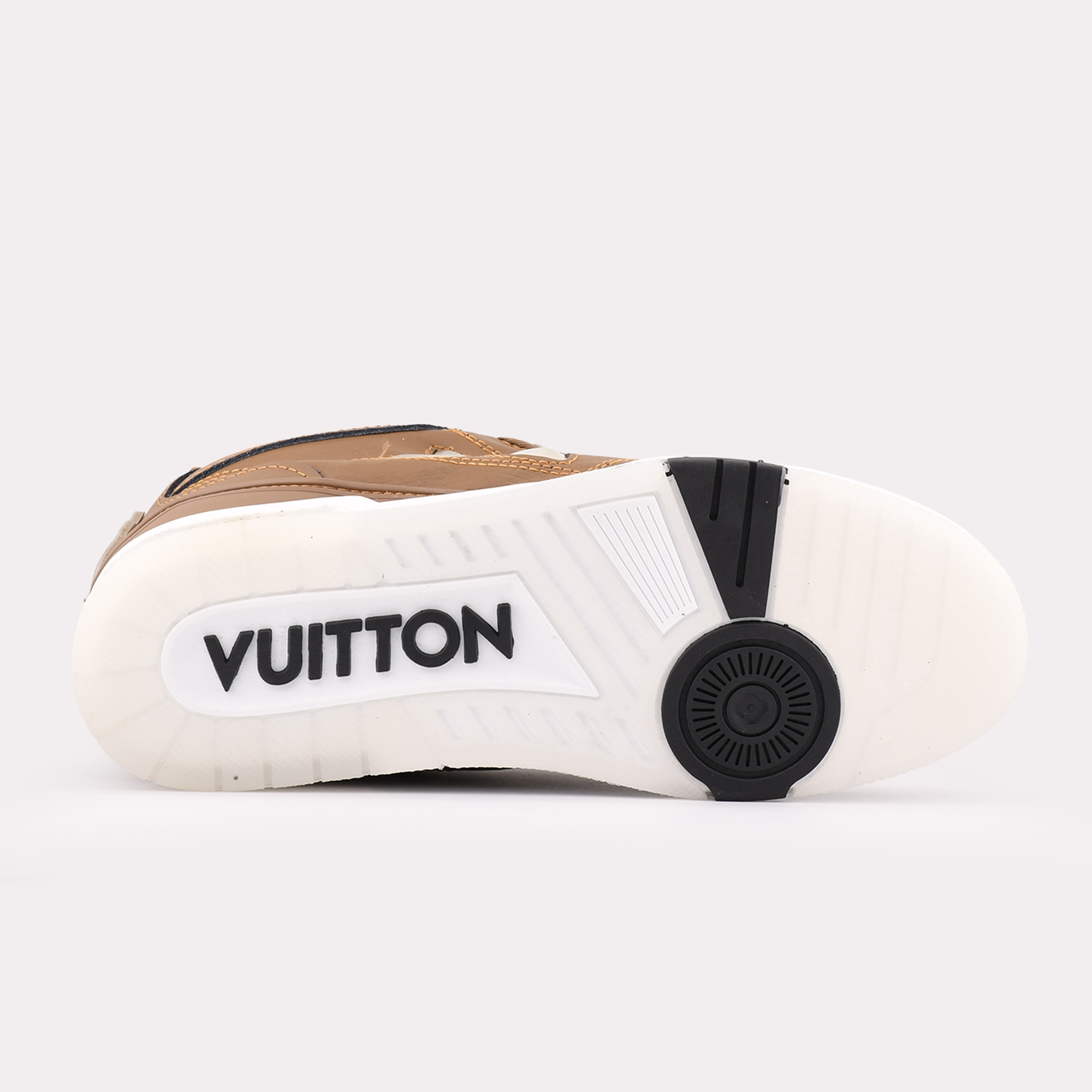 کفش اسنیکر Louis Vuitton مدل LV Skate رنگ قهوهای | شیک و اورجینال
