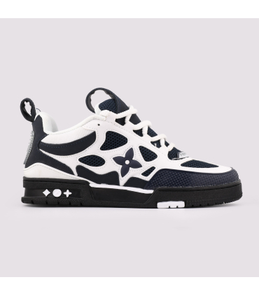 کفش اسنیکر لویی ویتون مدل LV Skate رنگ سرمه ای و سفید